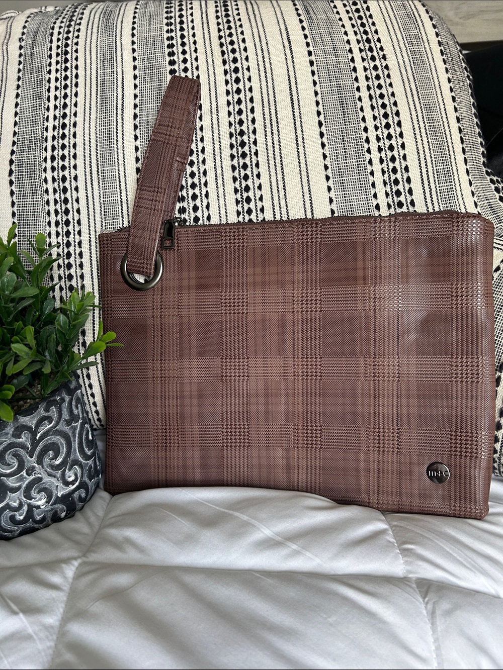Modern & Chic Brown Plaid Wristlet with Polished Logo NWOT